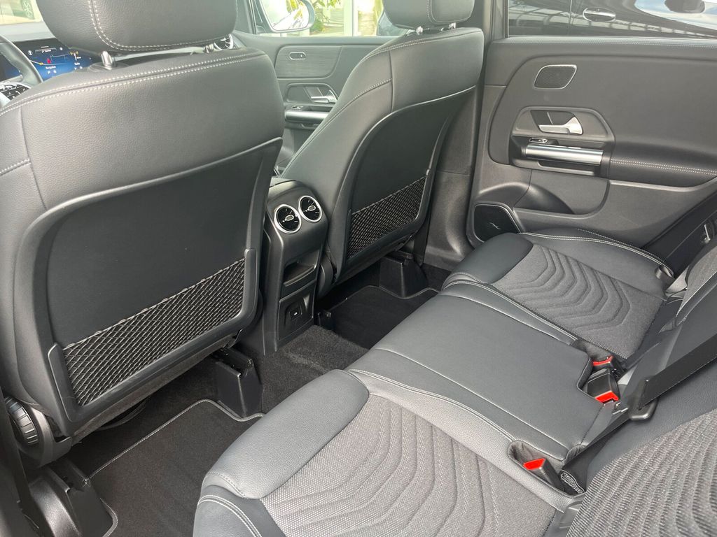 Mercedes-Benz B 250 2024