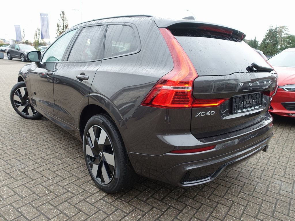 Volvo XC60 2025