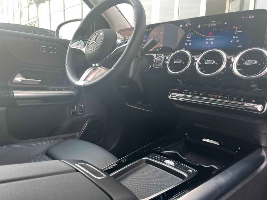 Mercedes-Benz B 250 2024