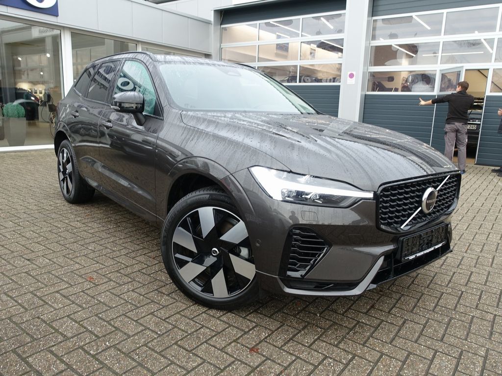 Volvo XC60 2025