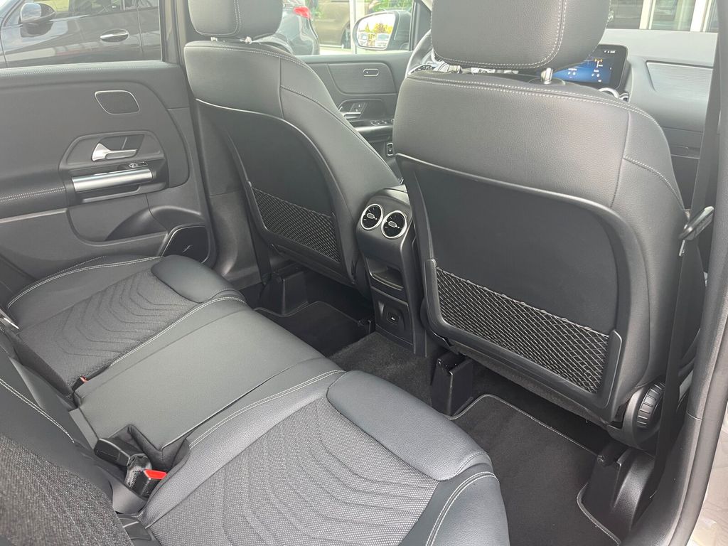 Mercedes-Benz B 250 2024