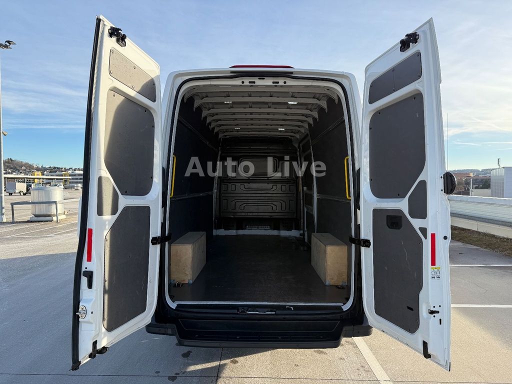 Volkswagen Crafter 2023