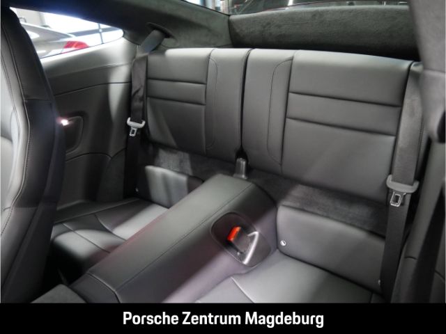 Porsche 992 2024