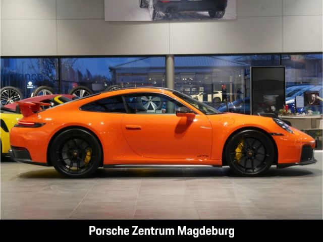 Porsche 992 2024
