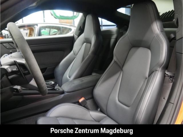 Porsche 992 2024