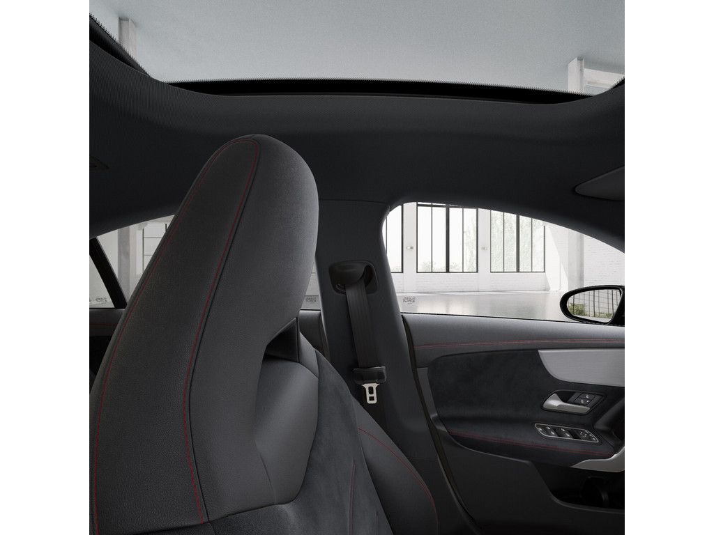 Mercedes-Benz CLA 180 2024