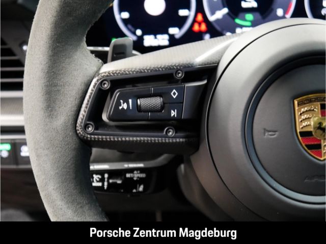 Porsche 992 2024