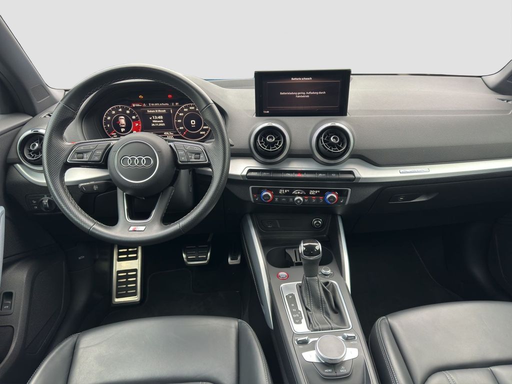 Audi SQ2 2021