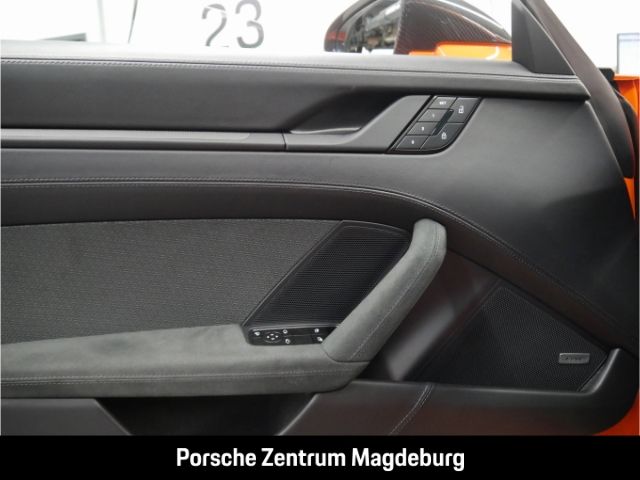 Porsche 992 2024