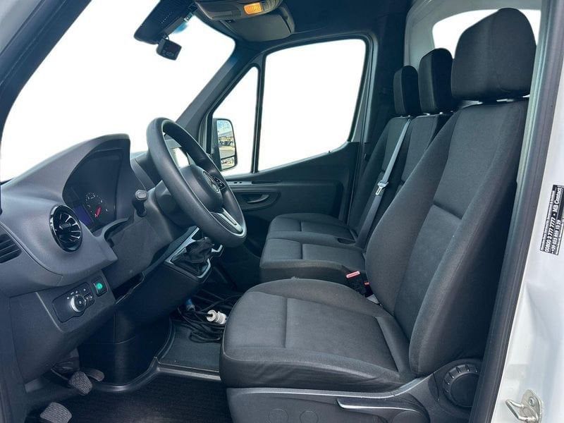 Mercedes-Benz Sprinter 2022