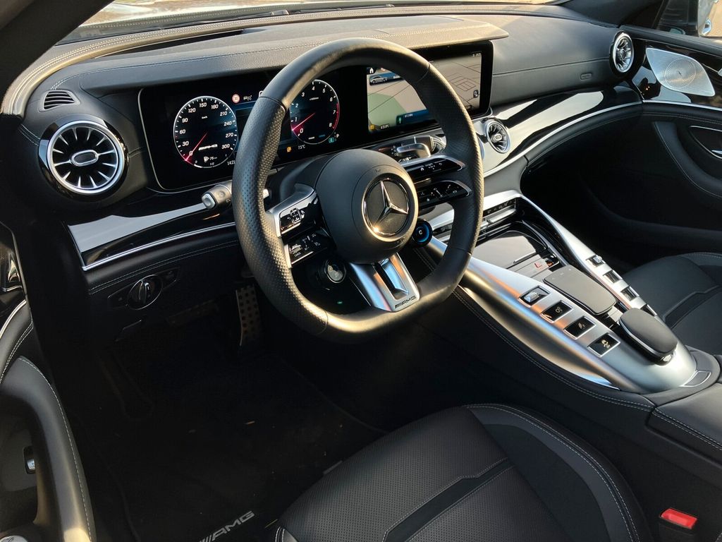 Mercedes-Benz AMG GT 2024