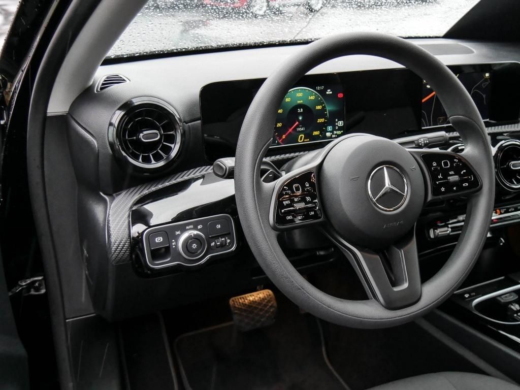 Mercedes-Benz A 250 2022