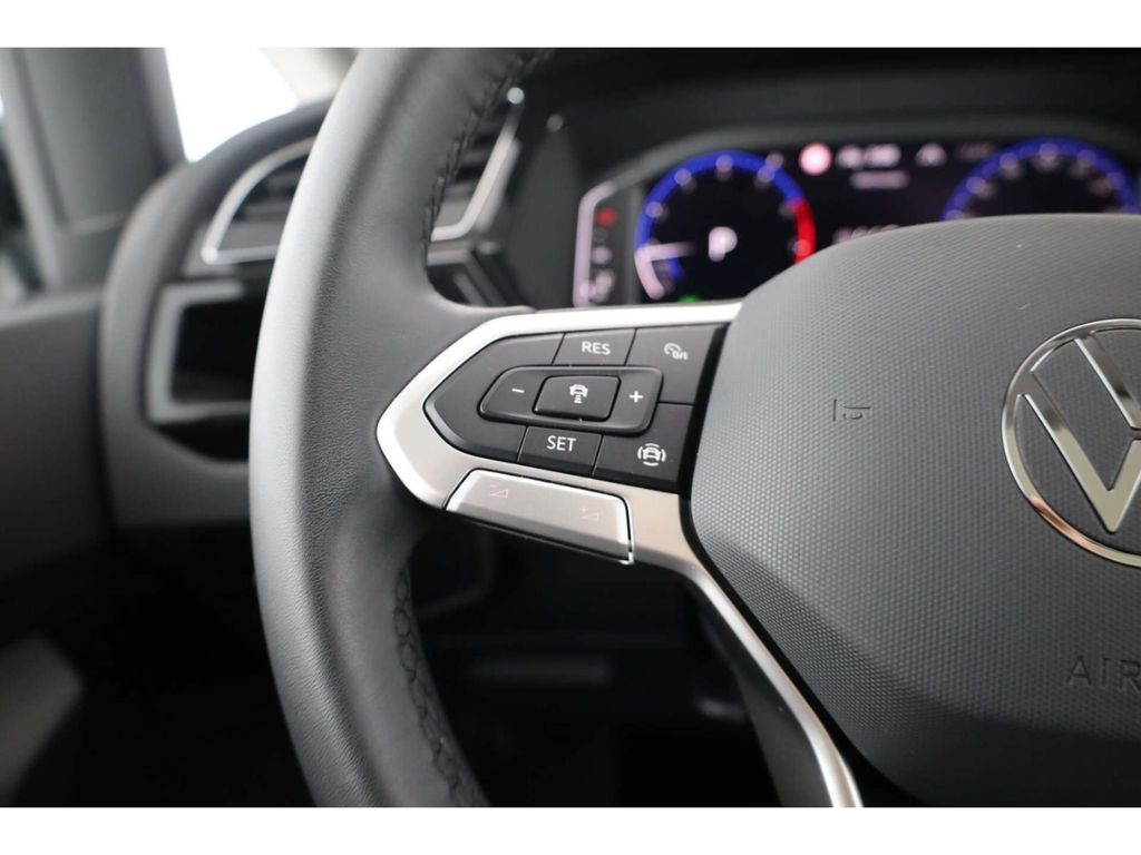 Volkswagen Touran 2025