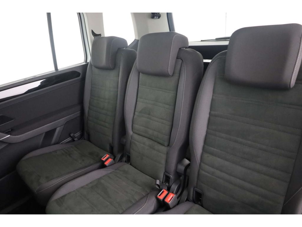 Volkswagen Touran 2025