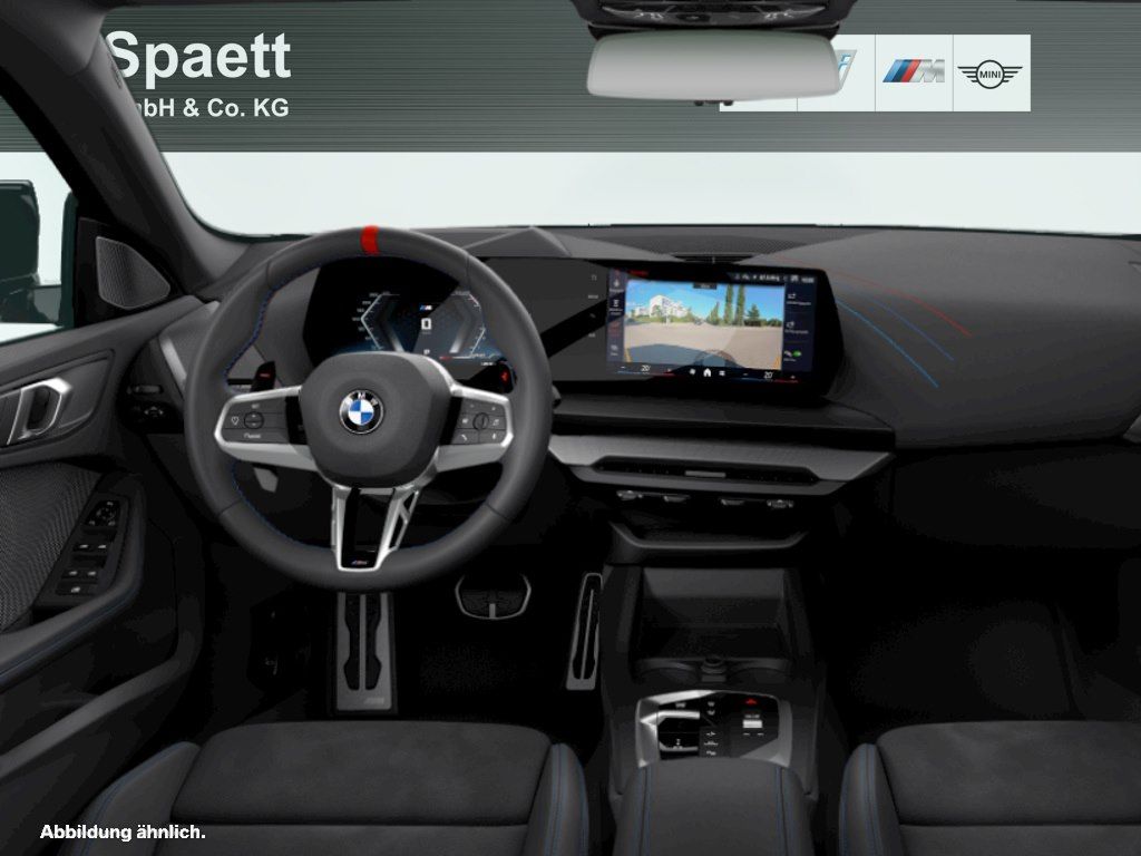 BMW M235