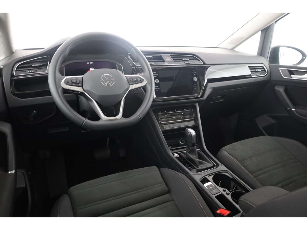 Volkswagen Touran 2025