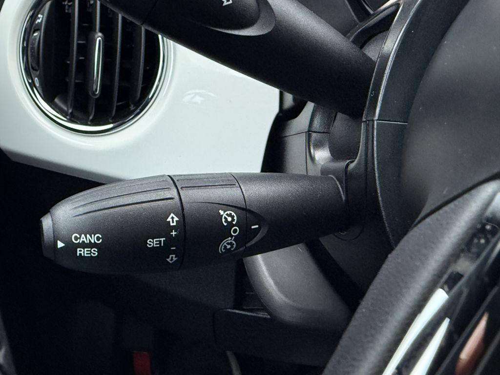 Fiat 500C 2024