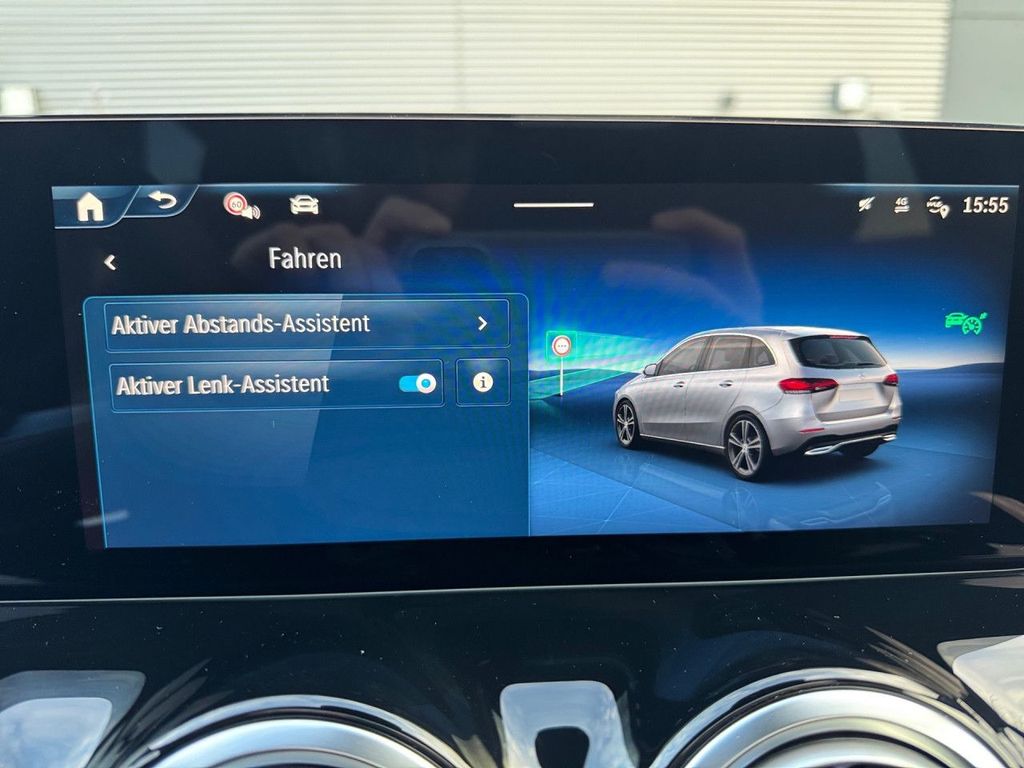 Mercedes-Benz B 220 2025