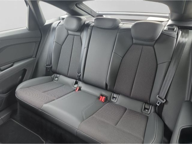 Audi Q4 2022