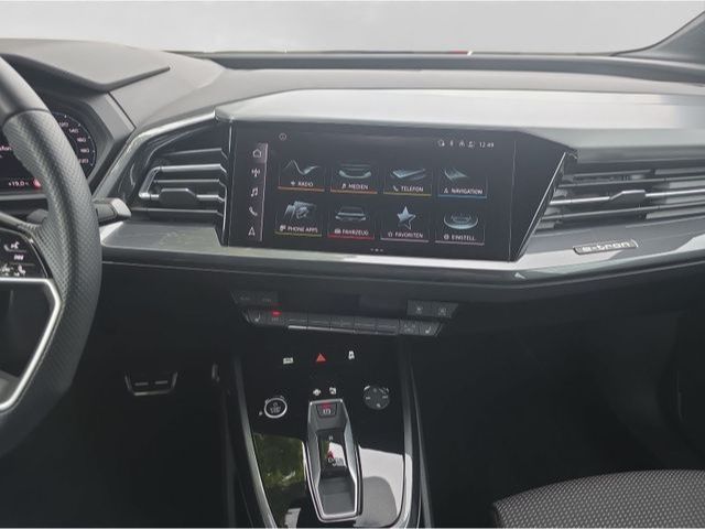 Audi Q4 2022