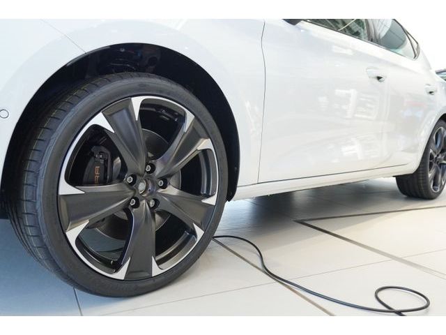 Cupra Leon 2025