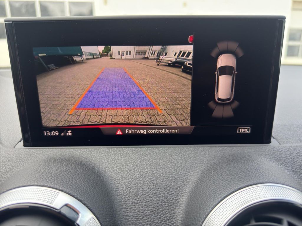 Audi SQ2 2024