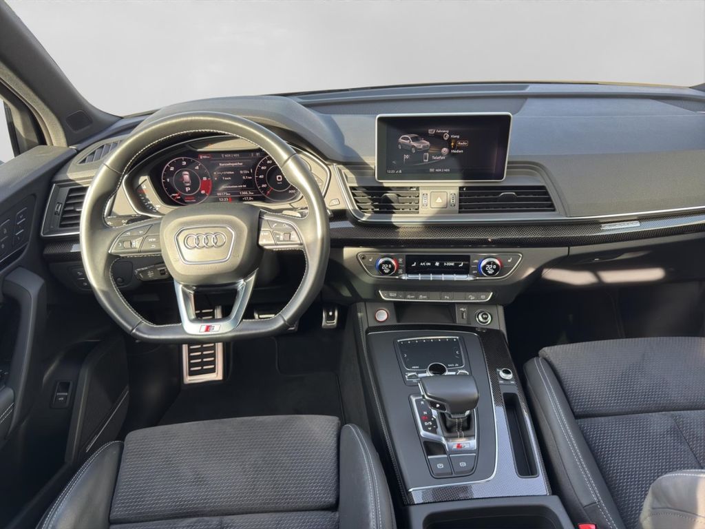 Audi SQ5 2020