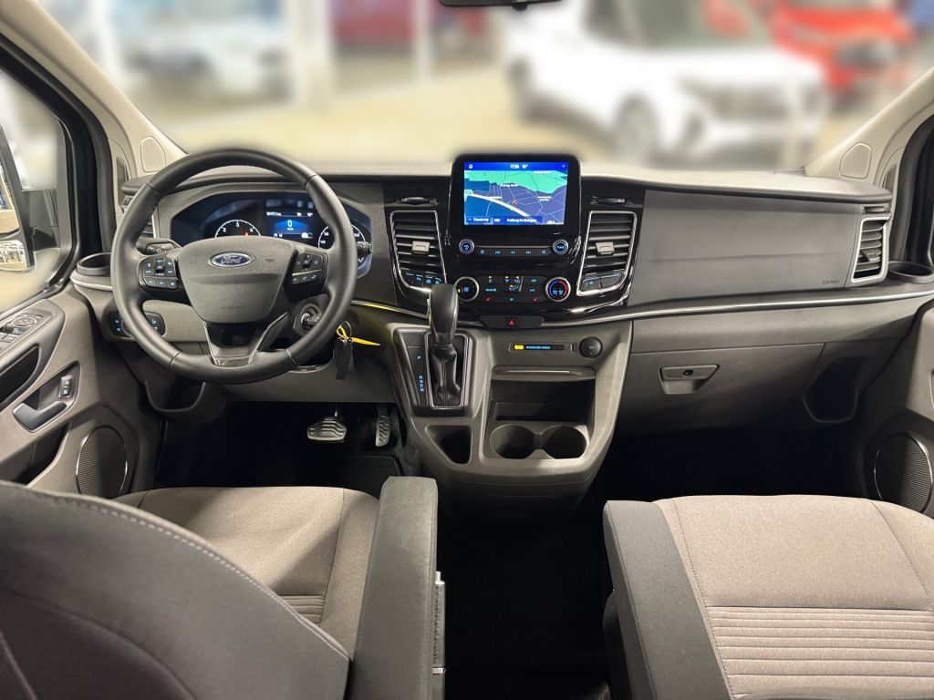 Ford Tourneo Custom 2024