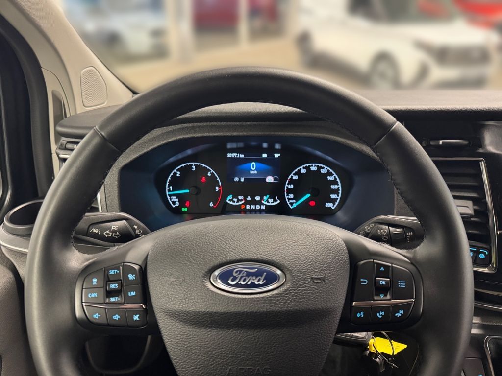 Ford Tourneo Custom 2024