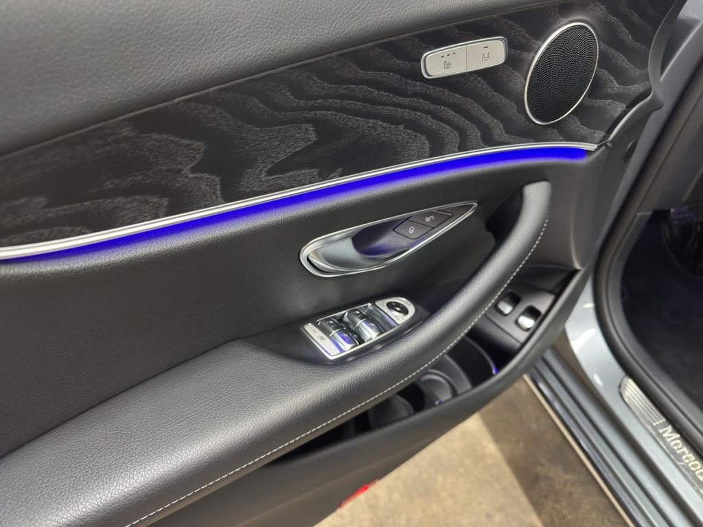 Mercedes-Benz E 300 2019