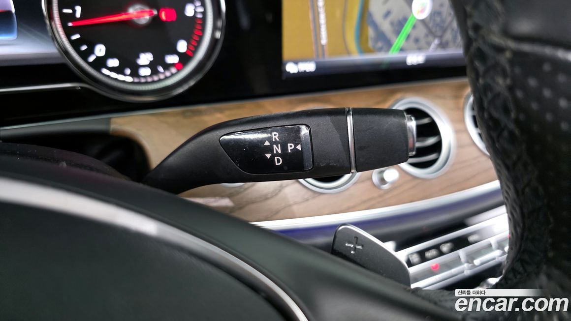 Mercedes-Benz E-Class 2017