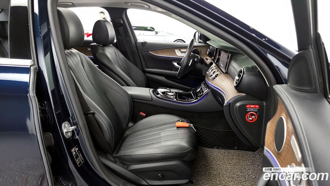 Mercedes-Benz E-Class 2017