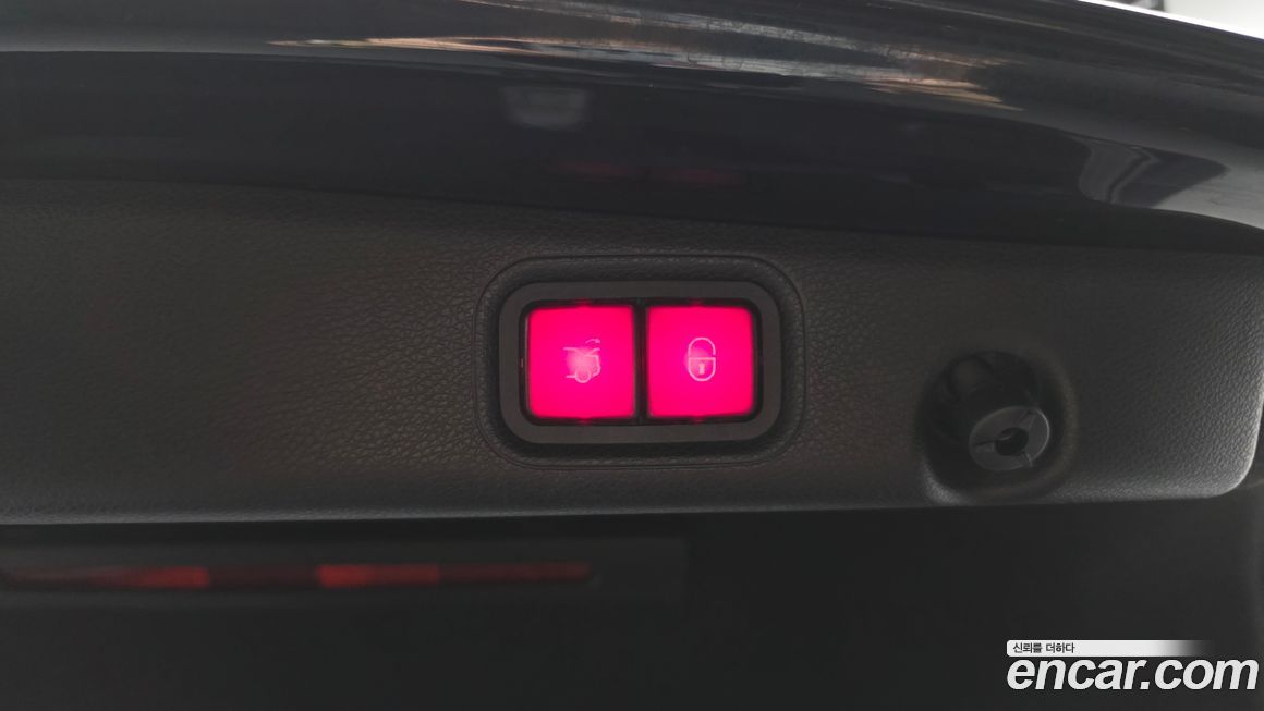 Mercedes-Benz E-Class 2017