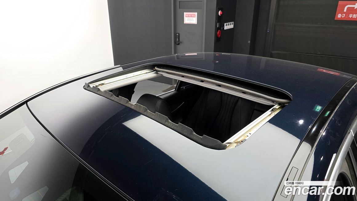 Mercedes-Benz E-Class 2017