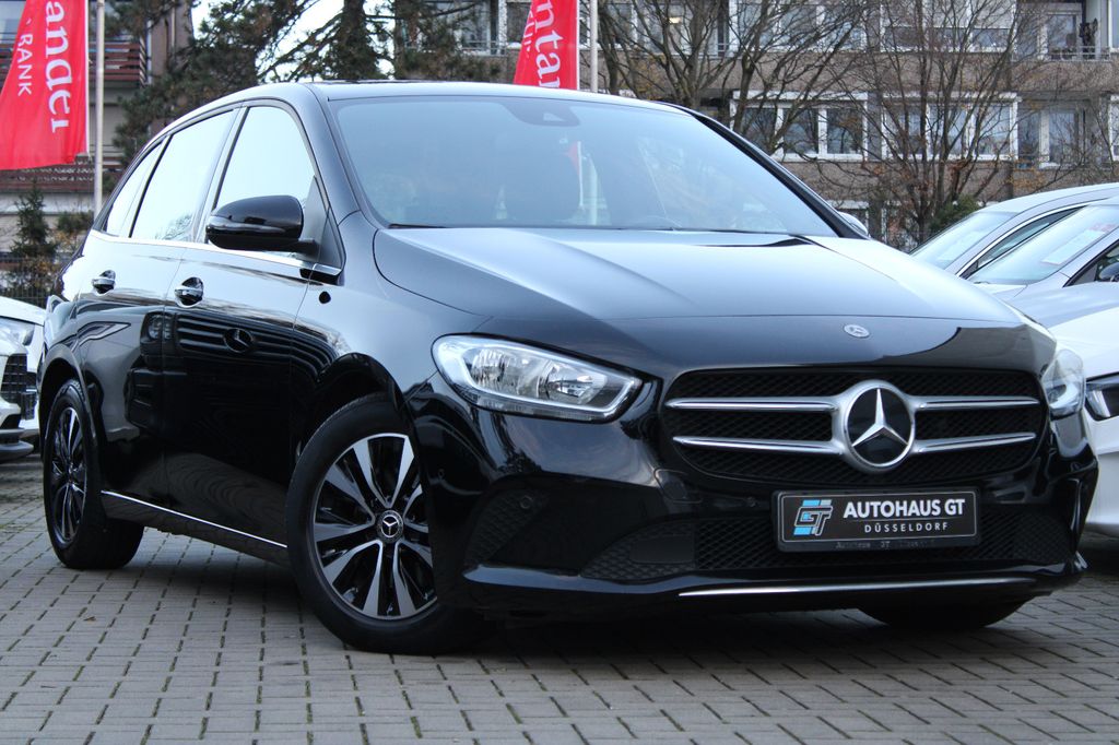 Mercedes-Benz B 180 2022