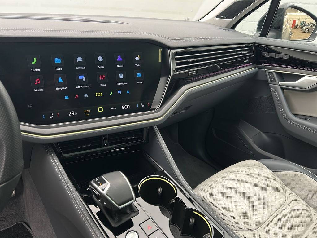 Volkswagen Touareg 2025