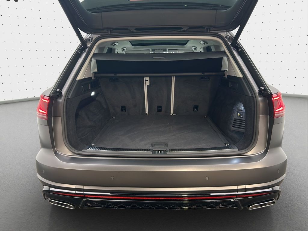 Volkswagen Touareg 2025