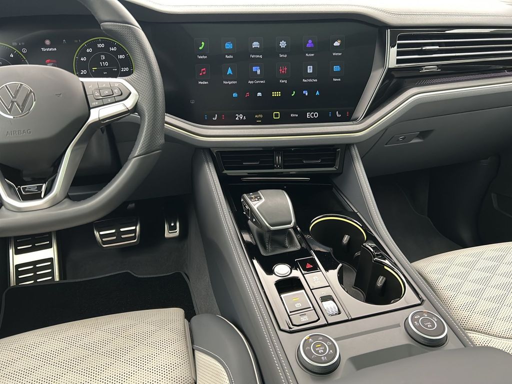 Volkswagen Touareg 2025