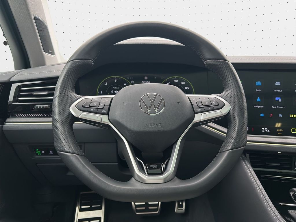 Volkswagen Touareg 2025