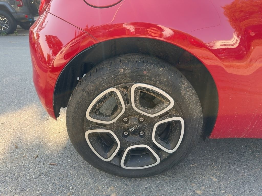 Fiat 500C 2023