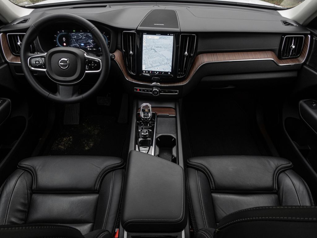 Volvo XC60 2023