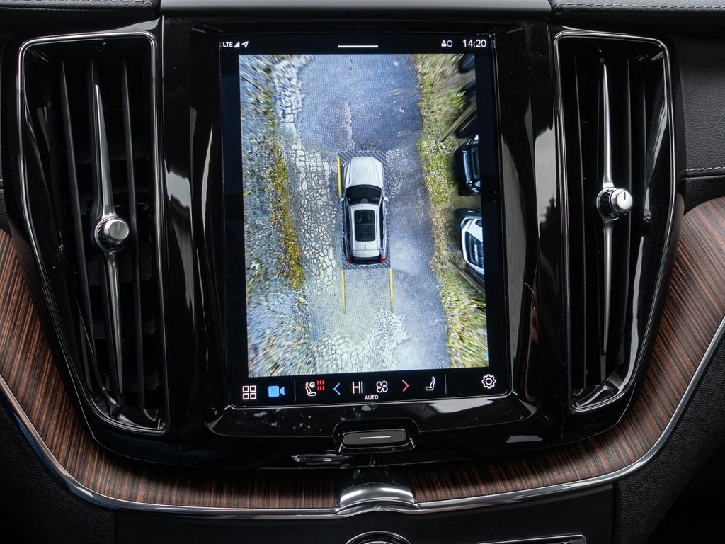 Volvo XC60 2023