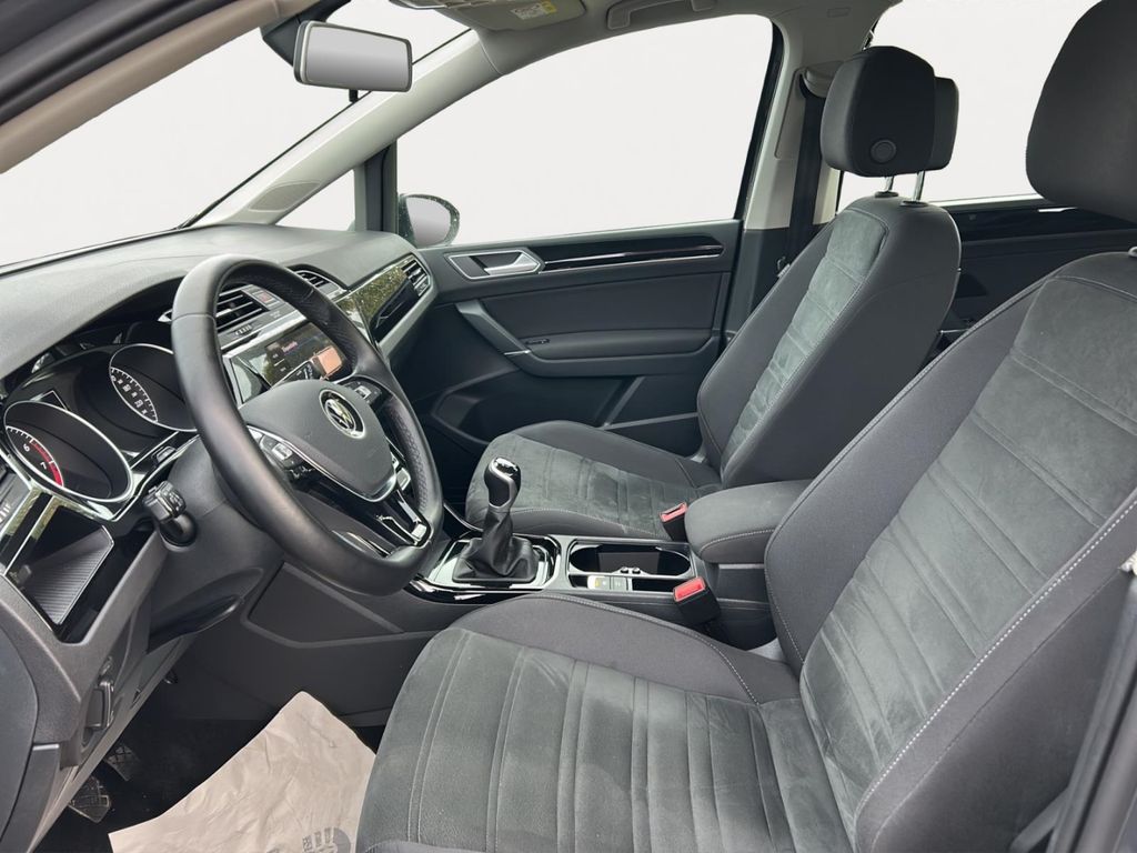 Volkswagen Touran 2021