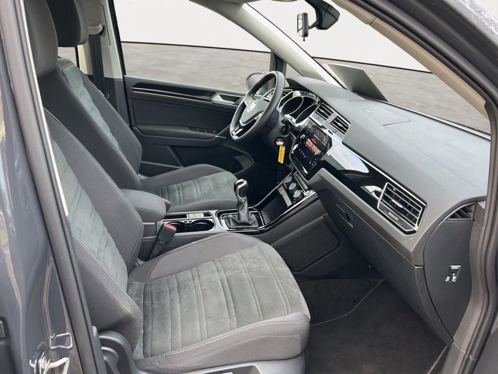 Volkswagen Touran 2021