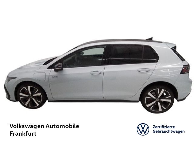 Volkswagen Golf 2025