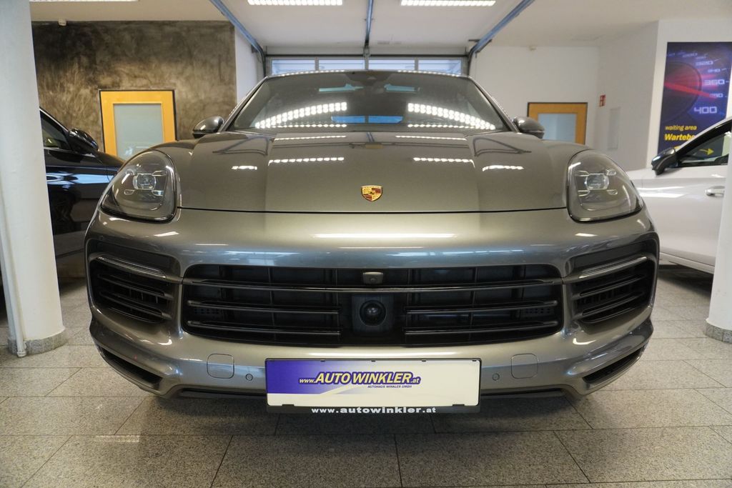 Porsche Cayenne 2020
