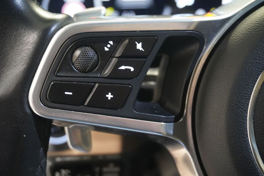 Porsche Cayenne 2020