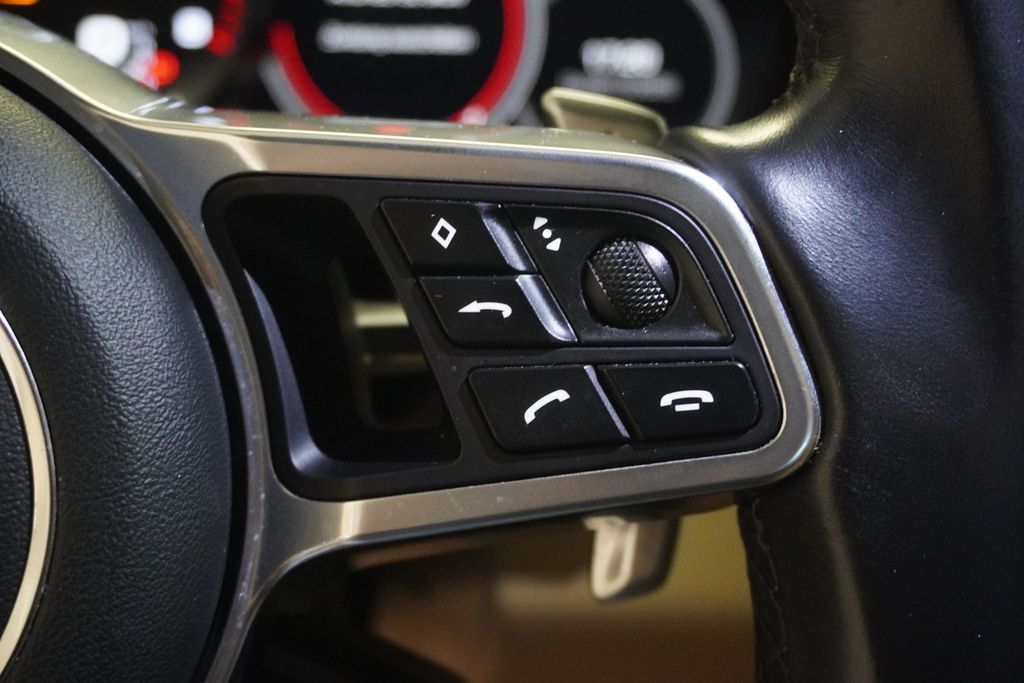 Porsche Cayenne 2020
