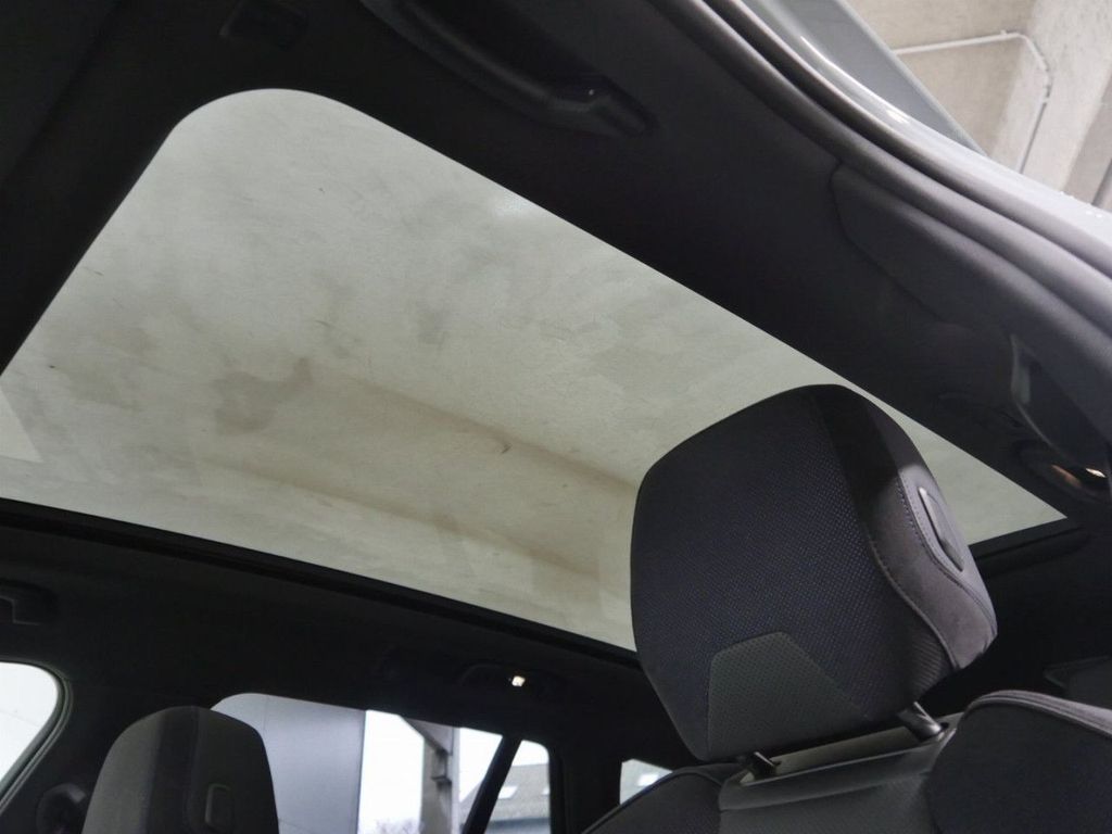 BMW i5 2024