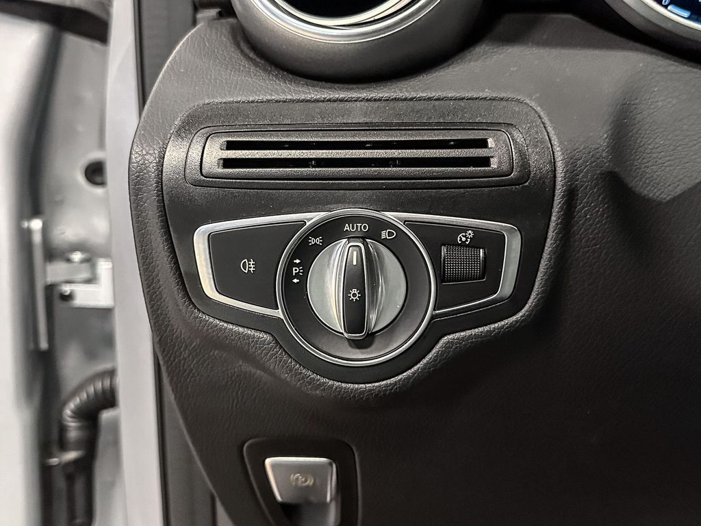 Mercedes-Benz GLC 300 2021